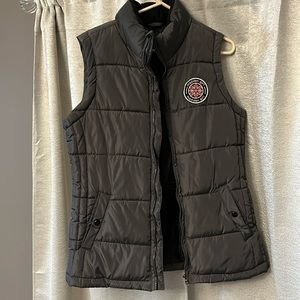 Madden Girl size Medium Vest